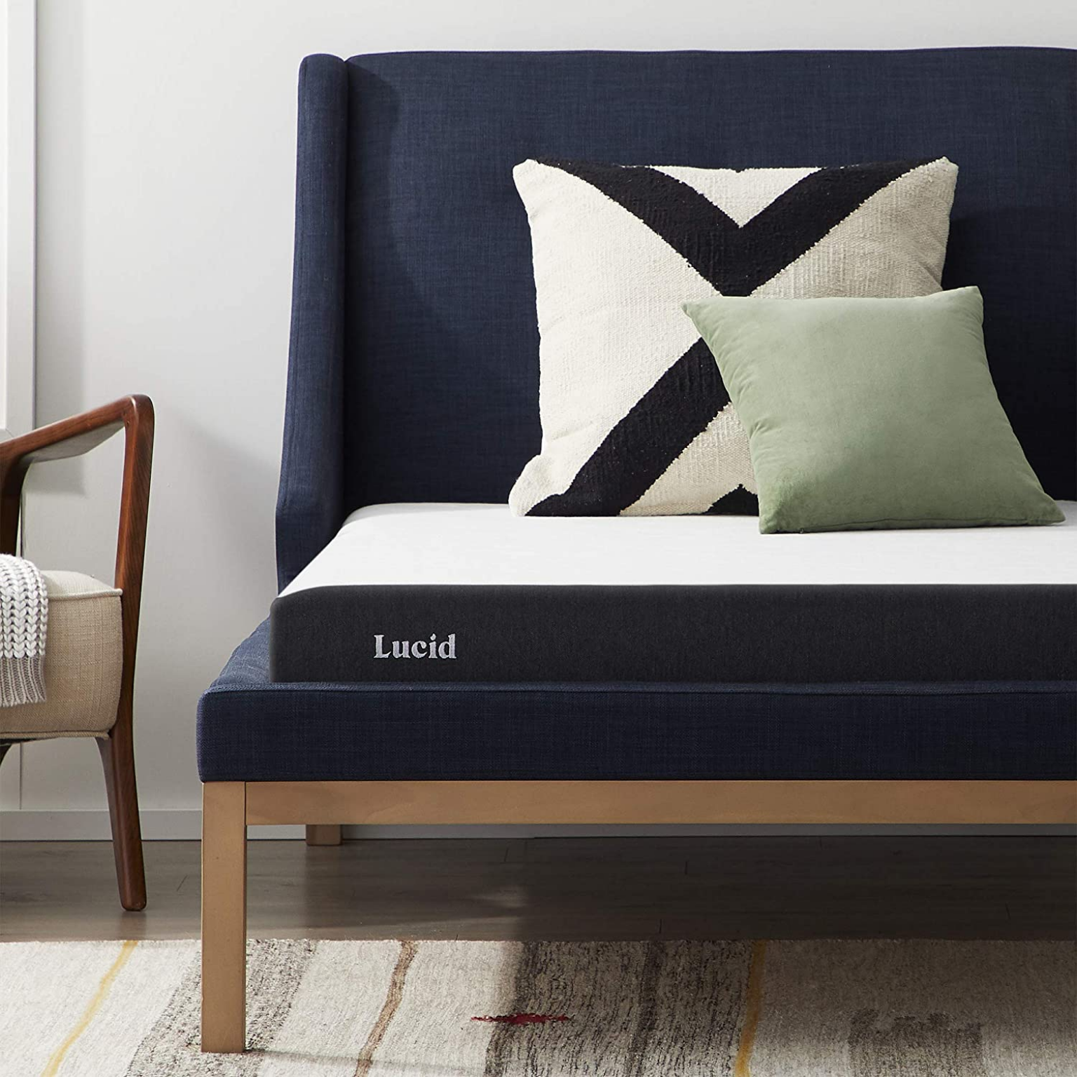 Best Low Profile Mattresses [2023 Professional Reviews]