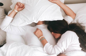 Best Mattress for Restless Partner Reviews