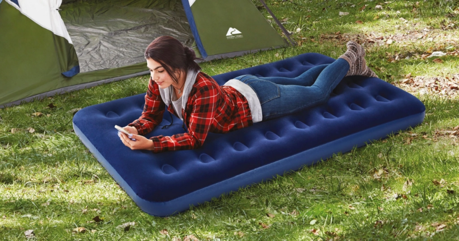 How To Blow Up An Air Mattress: In 7 Easy Ways (2023 Updated)