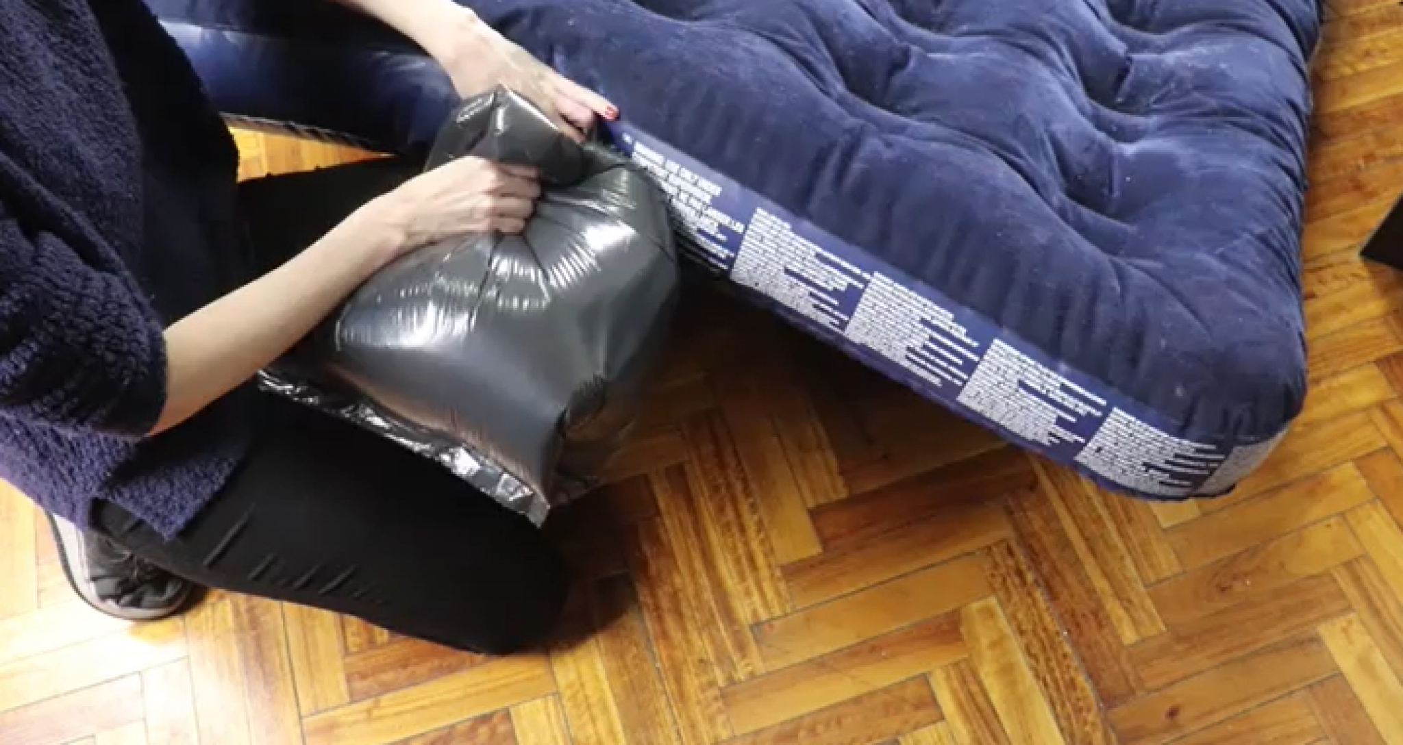 how-to-blow-up-an-air-mattress-in-7-easy-ways-2023-updated