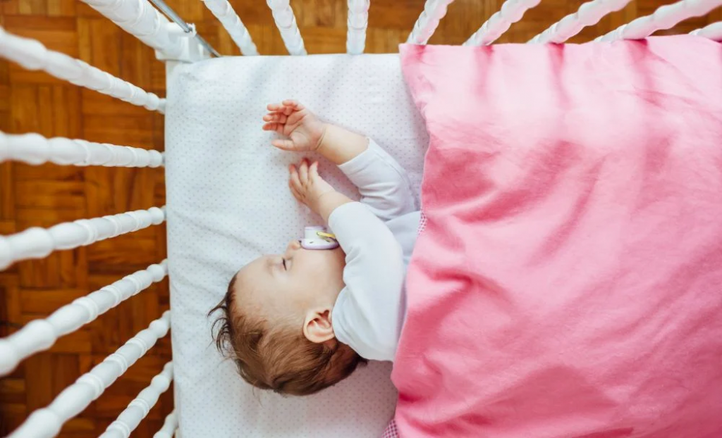 What Is A Waterproof Crib Mattress Cover?